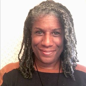 Meet your Posher, Thais